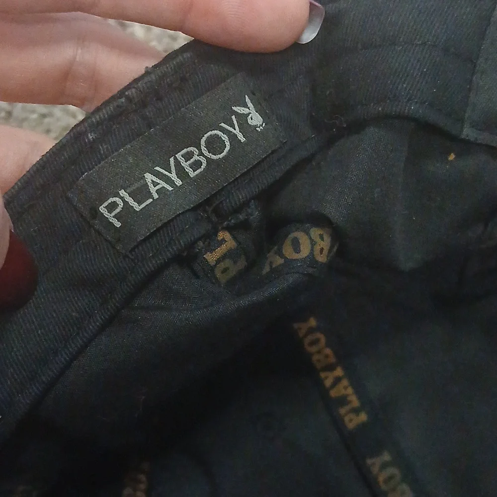 Playboy Hat Black & Gold - Picture 4 of 4
